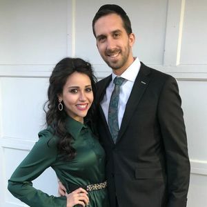 Meet your Posher, Bari